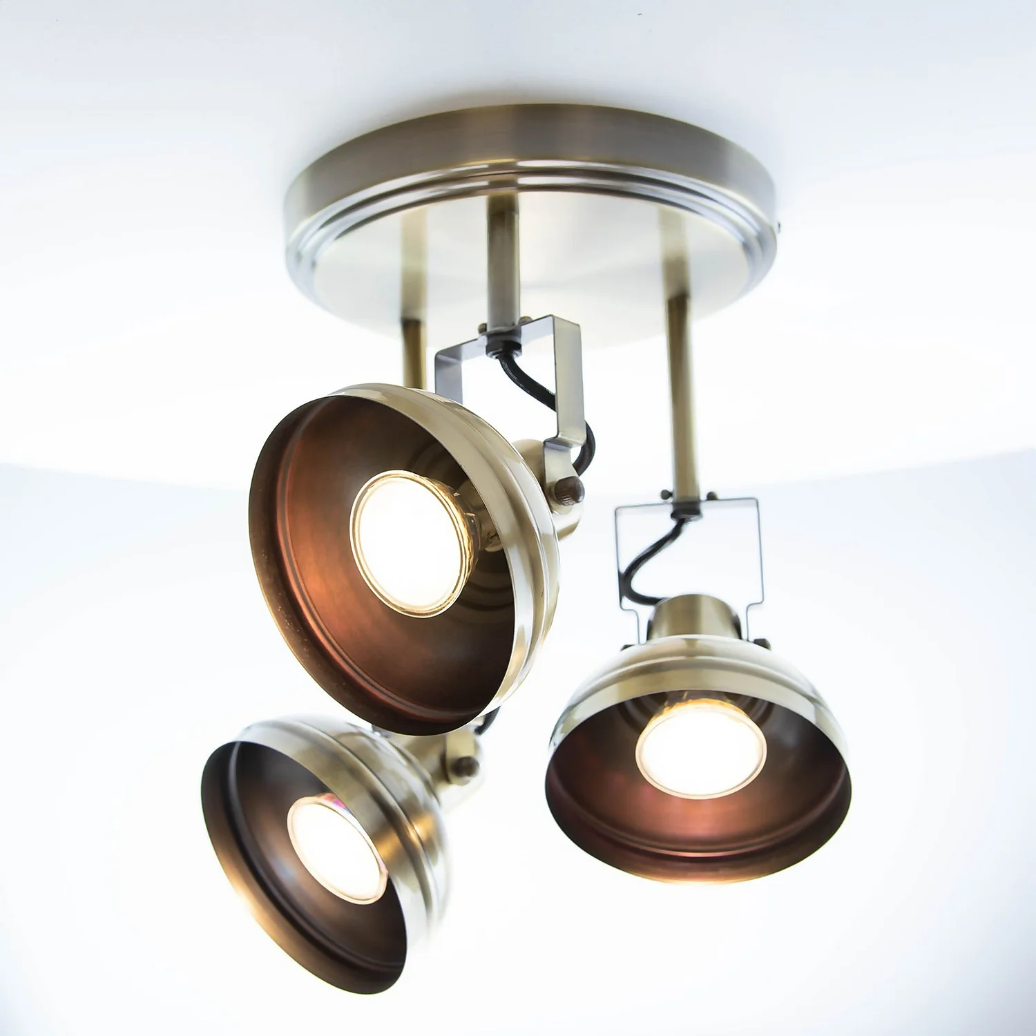 Ditavon 3x 35W Spotlight - Antique Brass 4 Ditavon 3x 35W Spotlight - Antique Brass - Image 2