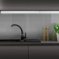 Arlec 12W Cool White Bar Light