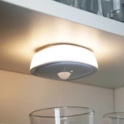 Arlec Square LED Motion Light