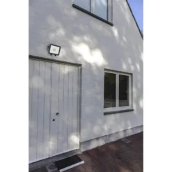 Lutec TEC30 LED Slim Floodlight - Black -Energizer Sales Store 12840613 1464833192774951