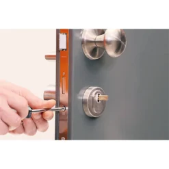 None Bold Cylinder Smart Security Lock SX-33 UK -Energizer Sales Store 12840994 1024833204762579