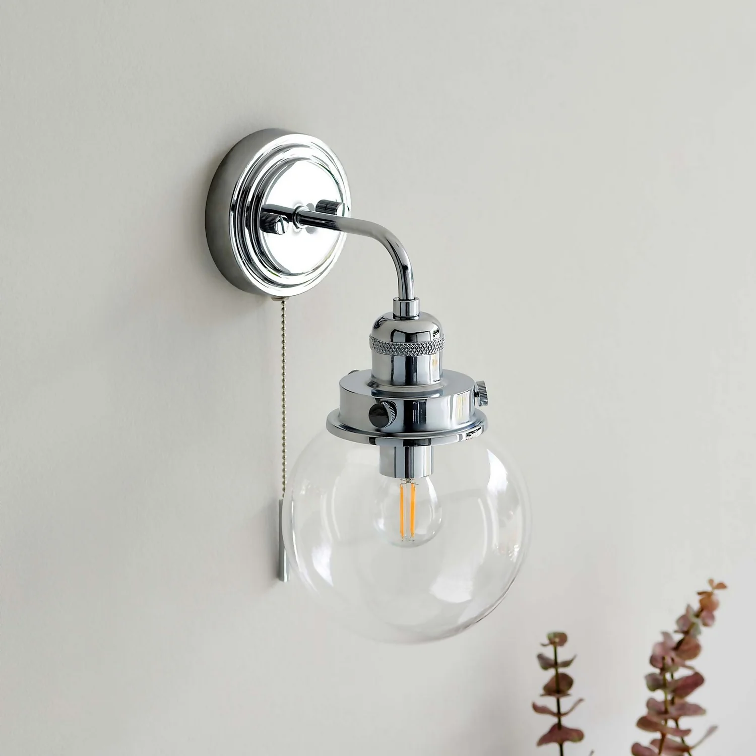 Cheswick Bathroom Wall Light - Chrome 5 Cheswick Bathroom Wall Light - Chrome - Image 3