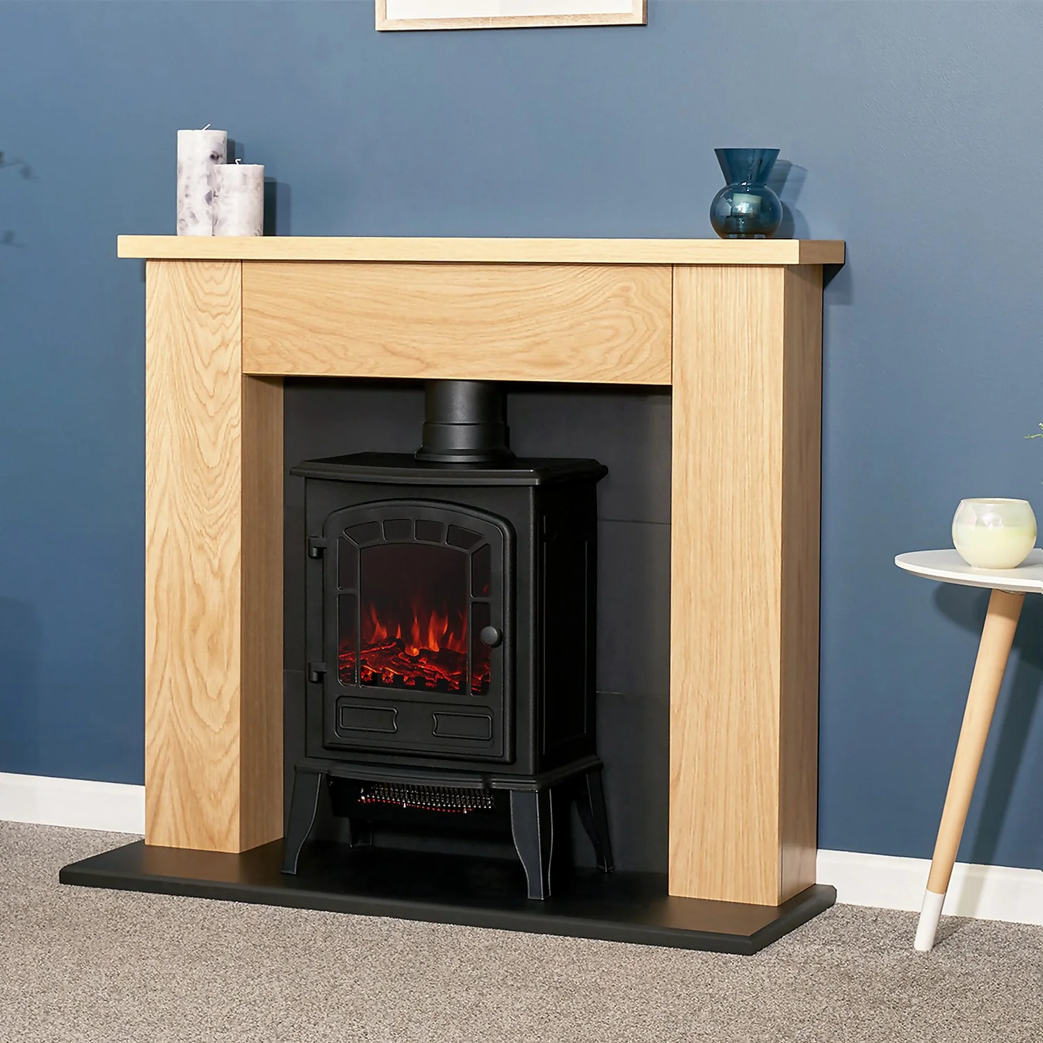 Αδάμ Adam Chester Stove Fireplace With Flat To Wall Fitting In Oak & Black With Sureflame Ripon Electric Stove In Black, 39 Inch 4 Αδάμ Adam Chester Stove Fireplace With Flat To Wall Fitting In Oak & Black With Sureflame Ripon Electric Stove In Black, 39 Inch - Image 2