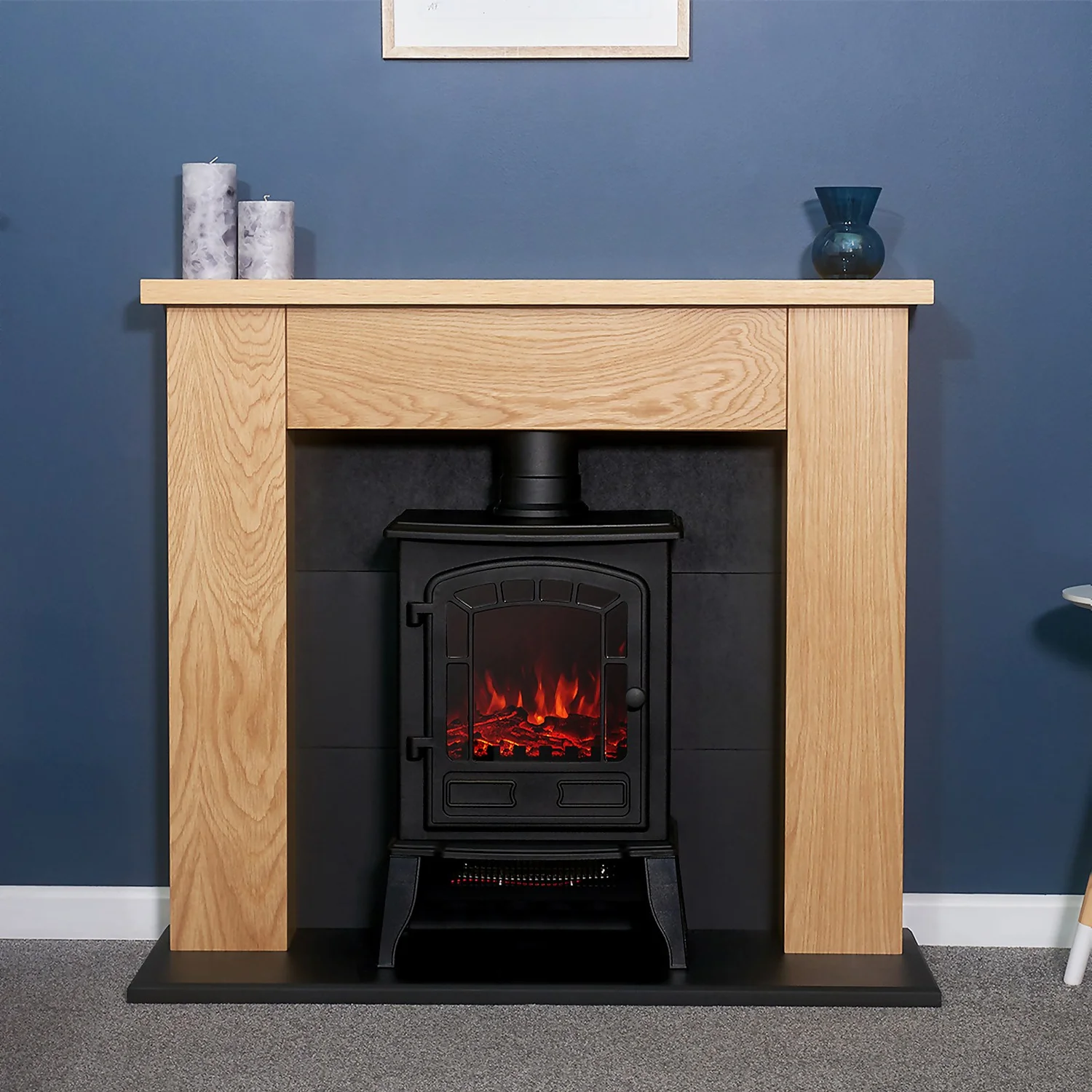 Αδάμ Adam Chester Stove Fireplace With Flat To Wall Fitting In Oak & Black With Sureflame Ripon Electric Stove In Black, 39 Inch 8 Αδάμ Adam Chester Stove Fireplace With Flat To Wall Fitting In Oak & Black With Sureflame Ripon Electric Stove In Black, 39 Inch - Image 6