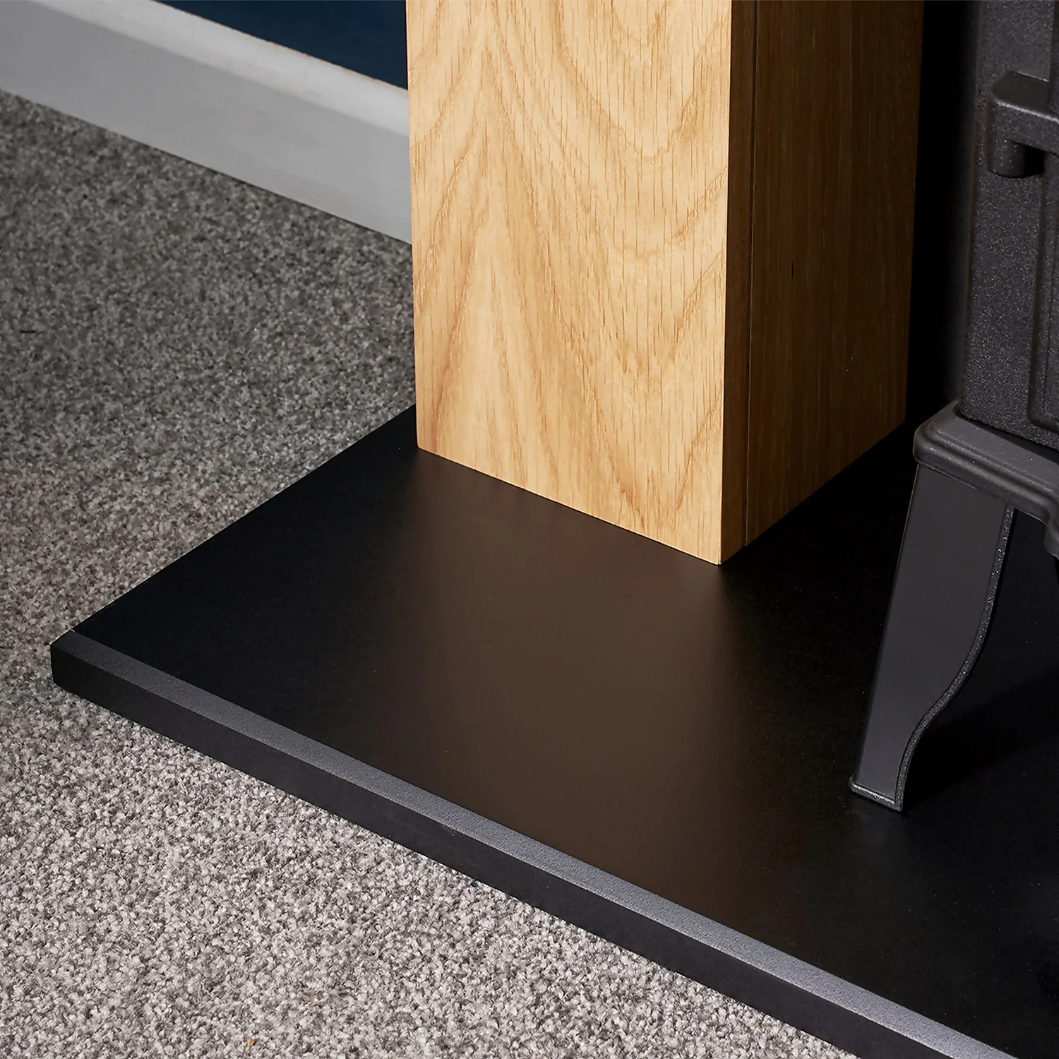 Αδάμ Adam Chester Stove Fireplace With Flat To Wall Fitting In Oak & Black With Sureflame Ripon Electric Stove In Black, 39 Inch 5 Αδάμ Adam Chester Stove Fireplace With Flat To Wall Fitting In Oak & Black With Sureflame Ripon Electric Stove In Black, 39 Inch - Image 3